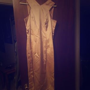 Size 6 vintage dress with broken zipper